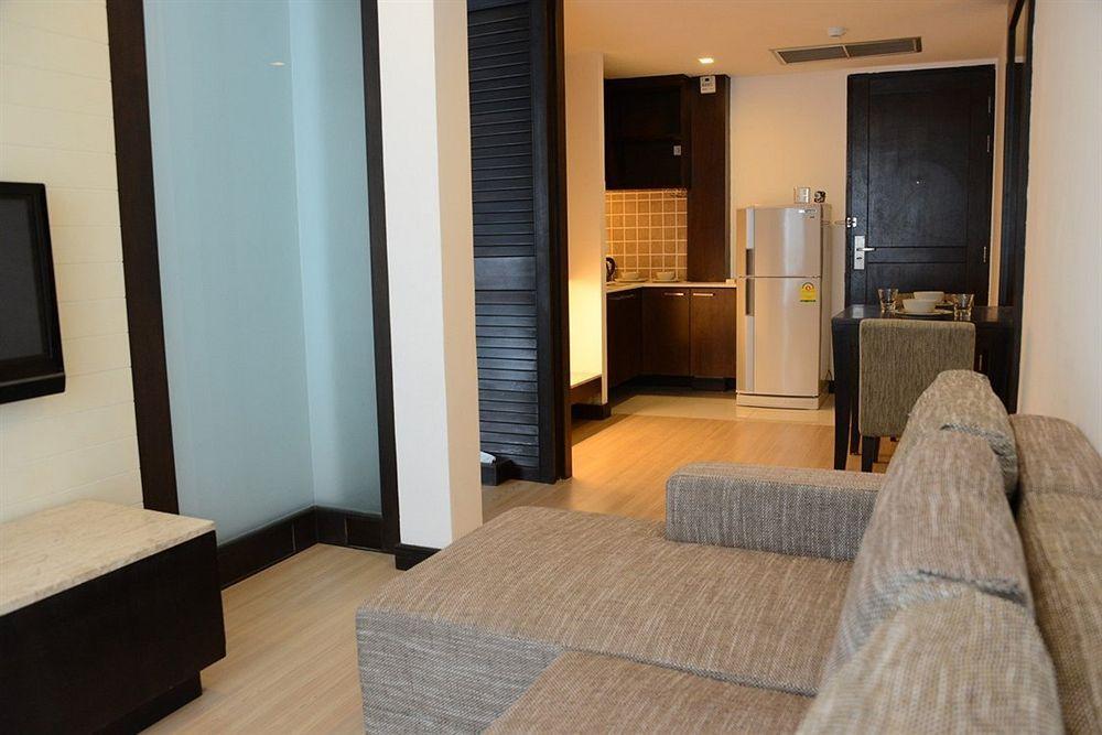 Vacio Suite Банкок Екстериор снимка