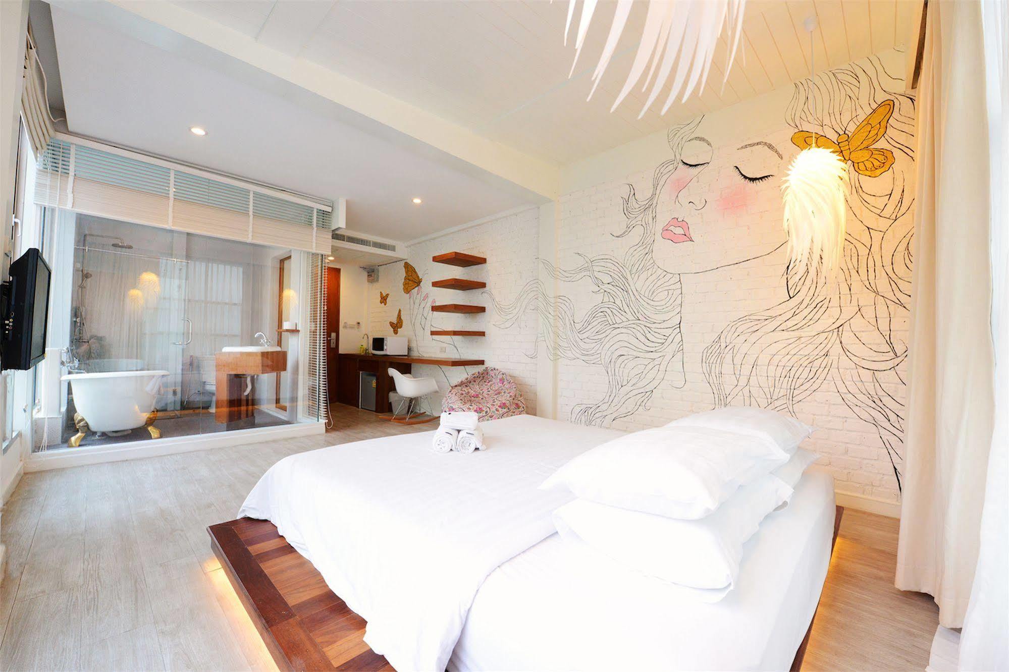 Vacio Suite Банкок Екстериор снимка